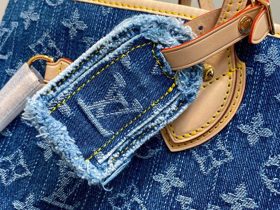 Louis Vuitton Neverfull MM Tote – Monogram Denim