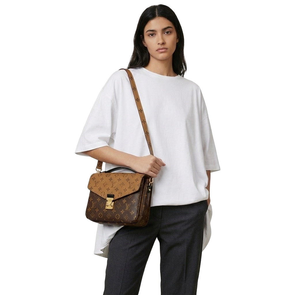 Louis Vuitton Pochette Métis – Monogram Reverse Canvas