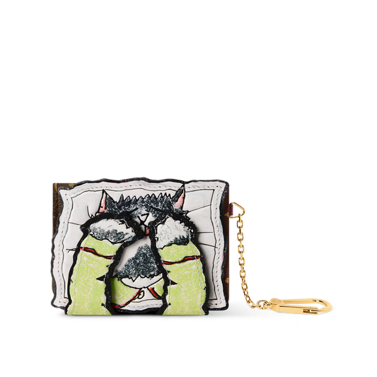 Louis Vuitton M25732 Pawket Purse – Travels With Grace Coddington